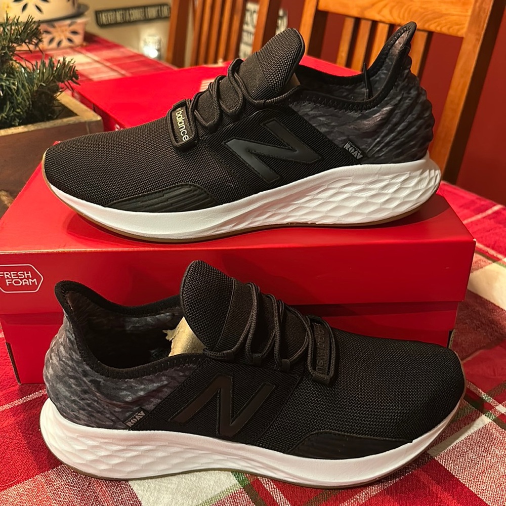 Men’s New Balance Fresh Foam Roav 
Size 13